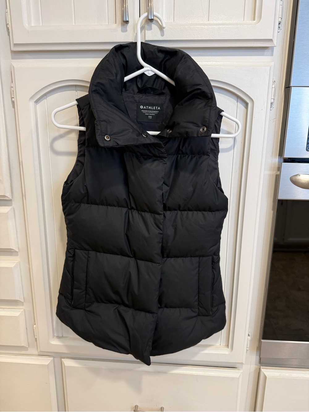 Athleta Black Quilted Down Puffer Vest with High Collar | Size: XXS